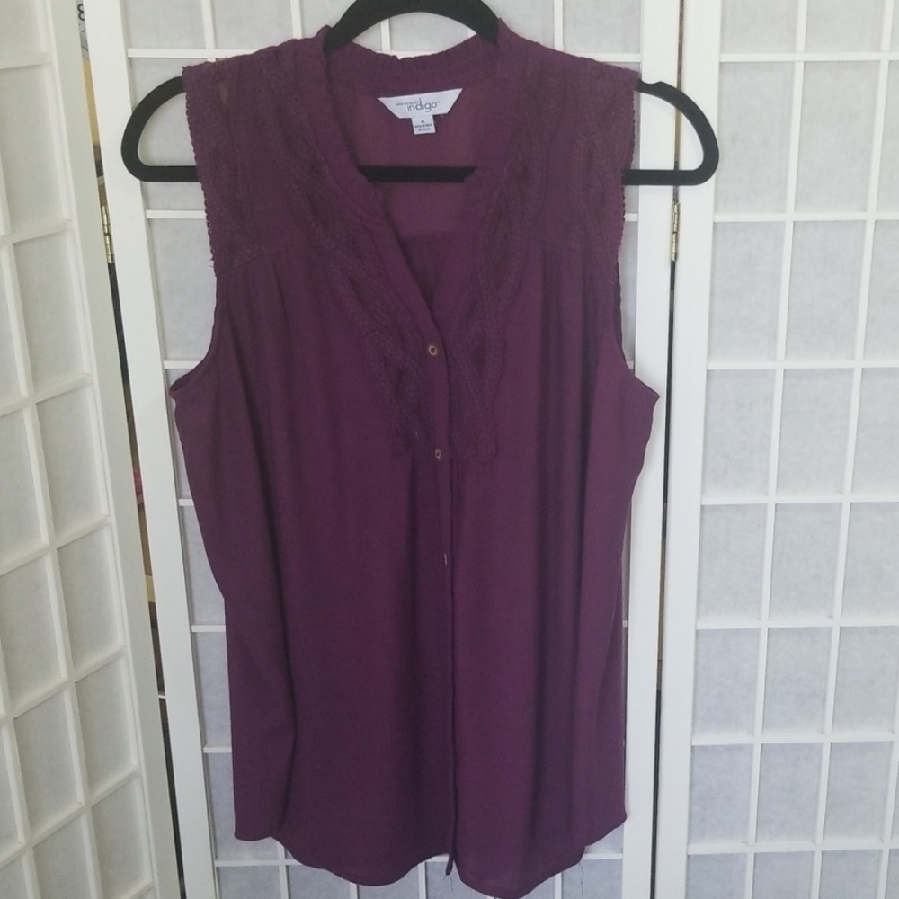 NWOT Indigo Pull Over Top